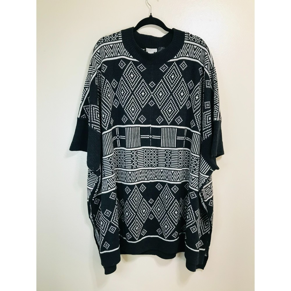 H&M Conscious BOHO Wool Blend Geometric Design Poncho, Size M/L